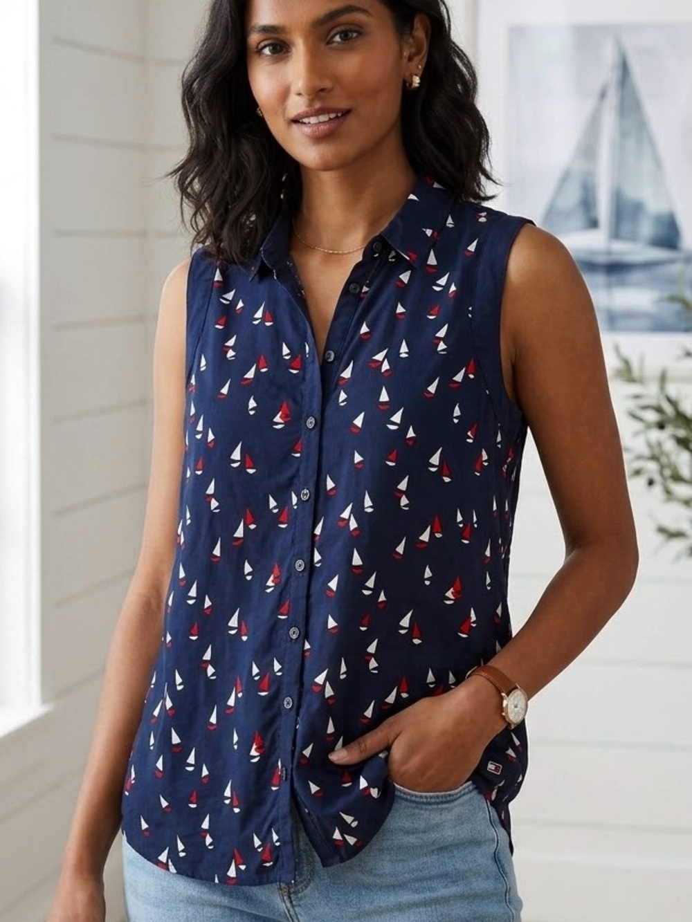 Women’s Medium Navy Blue Sailboat Print Sleeveless Button-Down Top